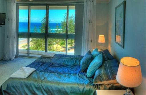 фото отеля Solnamara Beachfront Apartments