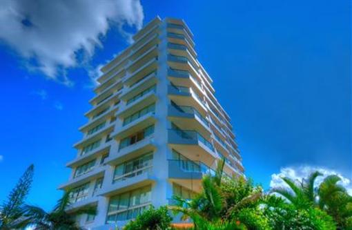 фото отеля Solnamara Beachfront Apartments