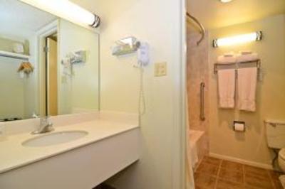 фото отеля BEST WESTERN Albany Airport Inn