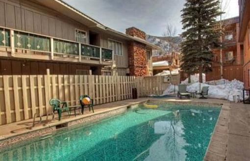 фото отеля Silverglo Condominium Aspen