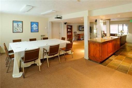 фото отеля Silverglo Condominium Aspen