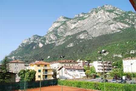 фото отеля Garda Sporting Club Hotel Riva del Garda