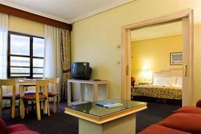 фото отеля Tryp La Caleta