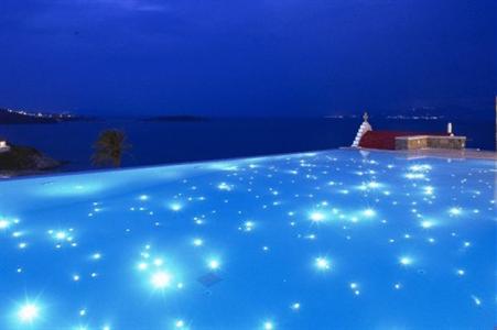 фото отеля Bill & Coo Suites & Lounge