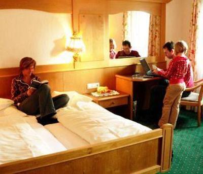 фото отеля Hotel-Garni Brugger