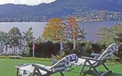 фото отеля Le Manoir au Lac