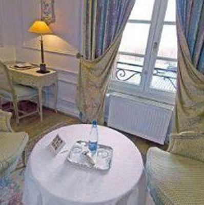 фото отеля Le Manoir au Lac