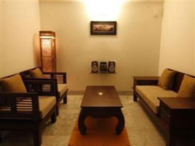 фото отеля Maple Suites
