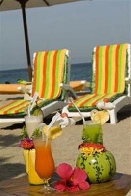 фото отеля Senggigi Beach Hotel Mataram