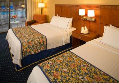 фото отеля Courtyard by Marriott Pleasanton