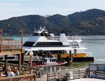 фото отеля Waters Edge Hotel Tiburon