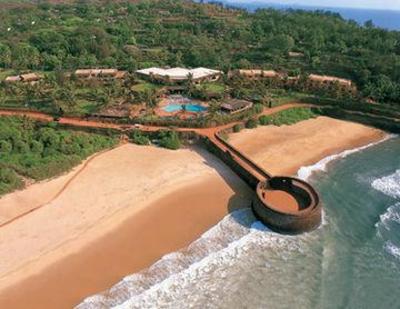фото отеля Vivanta by Taj - Holiday Village Goa