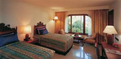 фото отеля Vivanta by Taj - Holiday Village Goa
