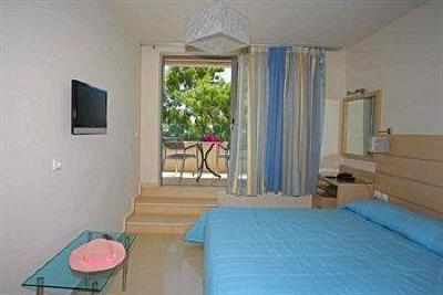 фото отеля Corissia Beach Hotel
