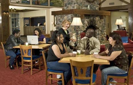фото отеля Hampton Inn & Suites Raleigh/Cary RBC Center