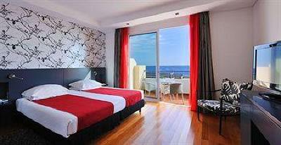 фото отеля Hotel Calheta Beach