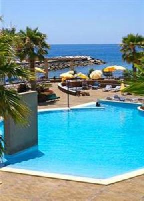 фото отеля Hotel Calheta Beach