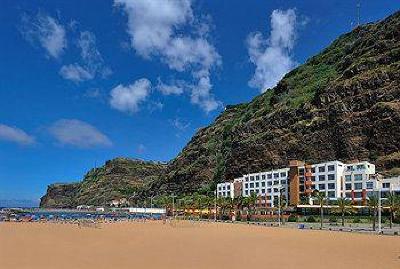 фото отеля Hotel Calheta Beach