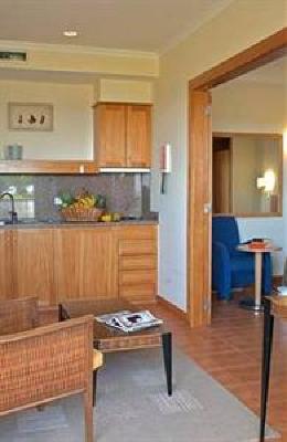 фото отеля Hotel Calheta Beach