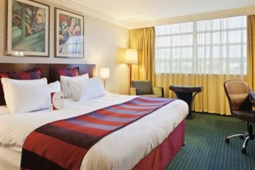 фото отеля Crowne Plaza Liverpool - John Lennon Airport