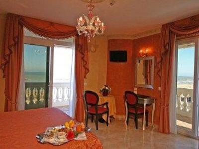фото отеля Hotel Guerra
