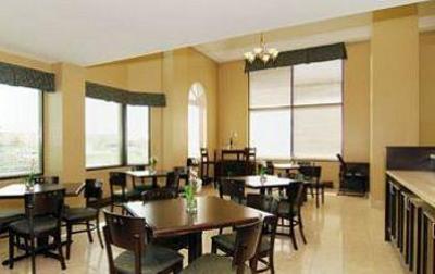 фото отеля BEST WESTERN Cambridge / Kitchener Hotel