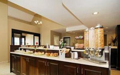 фото отеля BEST WESTERN Cambridge / Kitchener Hotel