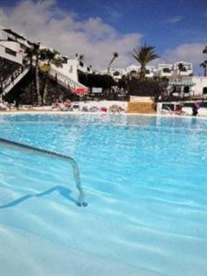 фото отеля Apartamentos San Marcial Lanzarote