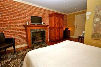 фото отеля Le Grande Allee-Hotel and Suites Quebec City