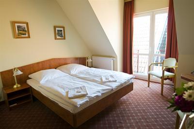 фото отеля Hotel Am Alten Strom