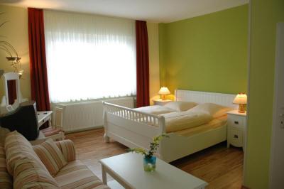 фото отеля Hotel Am Alten Strom