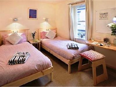 фото отеля Discovery Accommodation Whitby