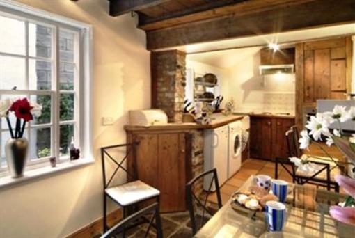 фото отеля Discovery Accommodation Whitby