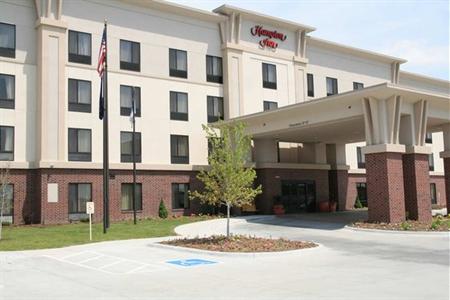 фото отеля Hampton Inn Omaha West - Lakeside
