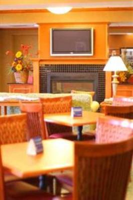 фото отеля Hampton Inn Omaha West - Lakeside