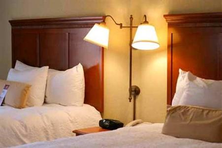 фото отеля Hampton Inn Omaha West - Lakeside