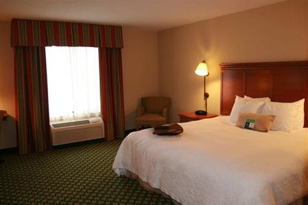 фото отеля Hampton Inn Omaha West - Lakeside