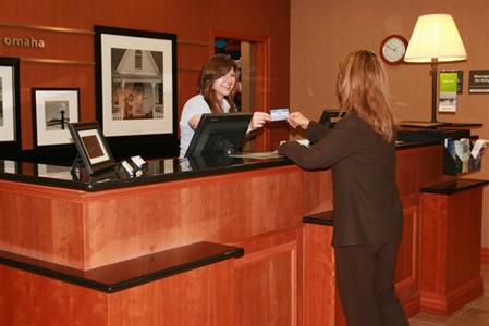 фото отеля Hampton Inn Omaha West - Lakeside