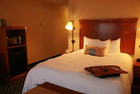 фото отеля Hampton Inn Omaha West - Lakeside