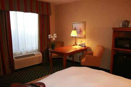 фото отеля Hampton Inn Omaha West - Lakeside