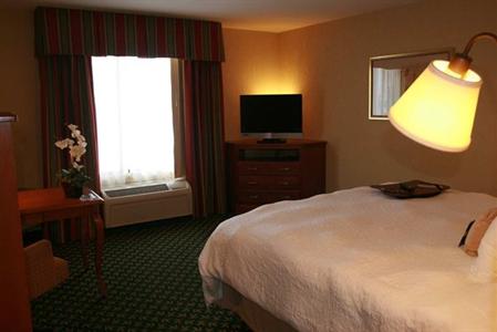 фото отеля Hampton Inn Omaha West - Lakeside