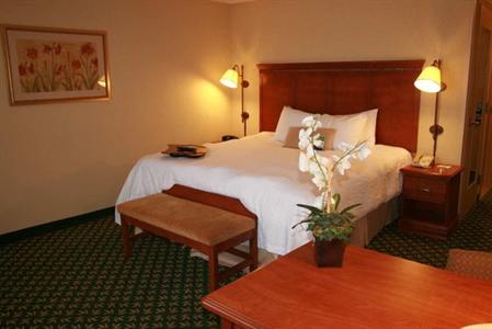 фото отеля Hampton Inn Omaha West - Lakeside