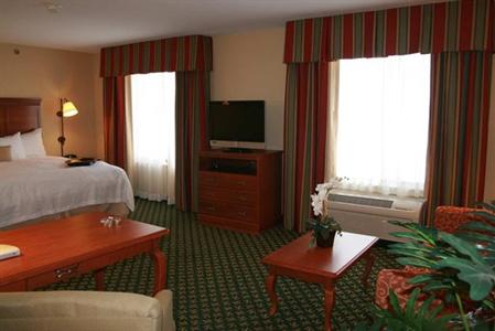 фото отеля Hampton Inn Omaha West - Lakeside