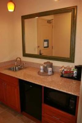 фото отеля Hampton Inn Omaha West - Lakeside