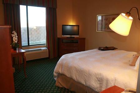 фото отеля Hampton Inn Omaha West - Lakeside