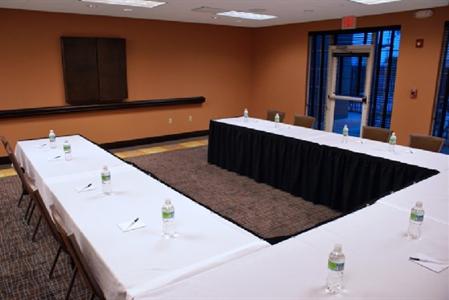 фото отеля Homewood Suites by Hilton Fort Myers Airport / FGCU