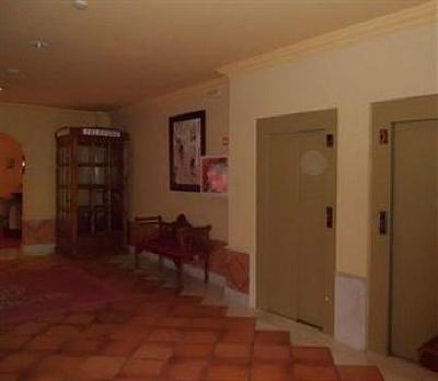 фото отеля Hotel Puerta De La Villa Grazalema