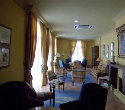 фото отеля Hotel Puerta De La Villa Grazalema