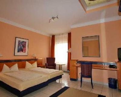 фото отеля Basic Hotel Wandsbek