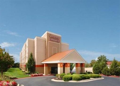 фото отеля Comfort Suites BWI Airport
